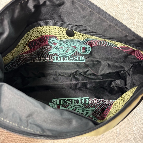 Diesel Vintage Reversible Retro small bag Black and Yellow Diesel Logo - Picture 8 of 13